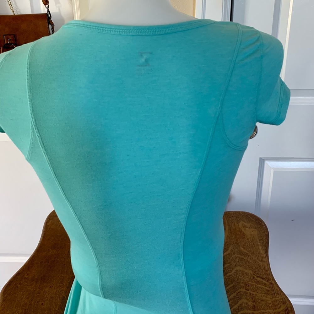 . LN ZELLA T-SHIRT. SHORT SLEEVES💞 - Picture 3 of 5